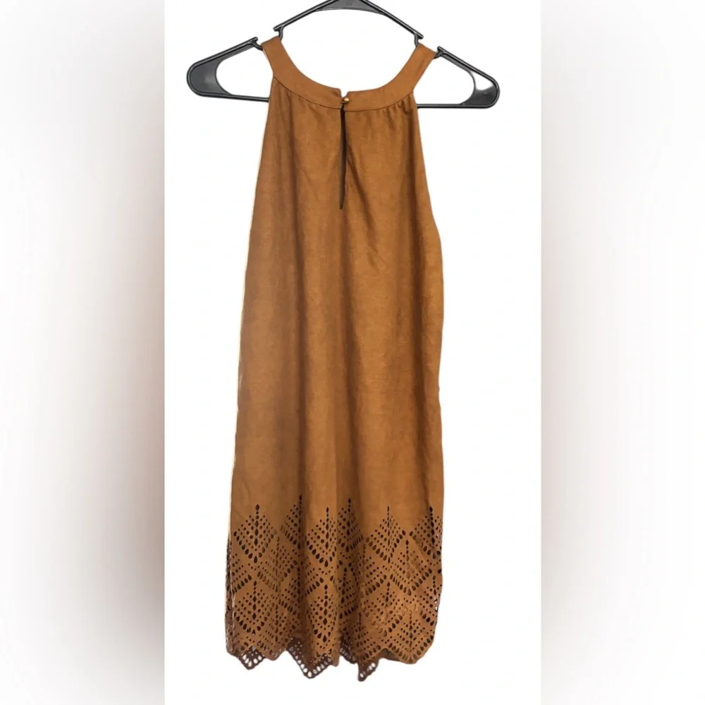 Rue 21 Faux Suede Sleeveless Tribal Native Laser Cut Design Size XS - Picture 2 of 7